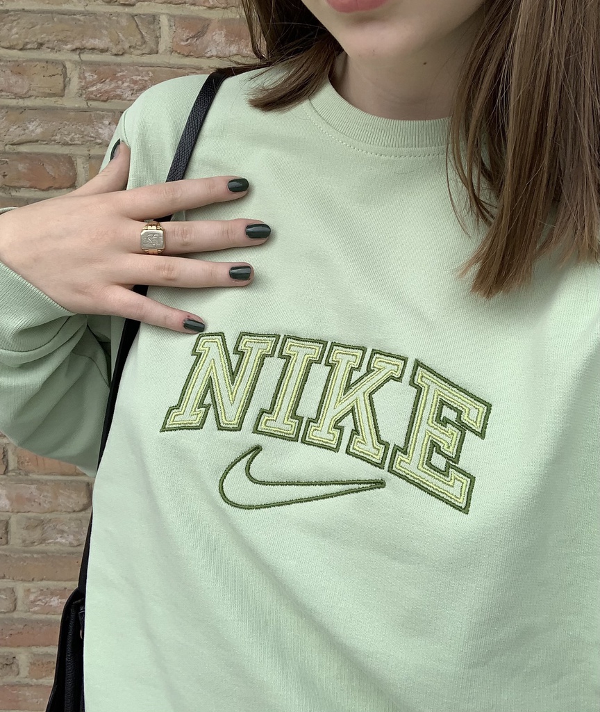 NIKE GE NSPIREERD SWEATER BORDUURLINE